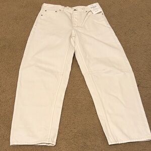 Madewell Off-White Barrel-Leg Jeans